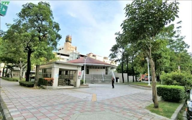 高雄前金大樓-7
