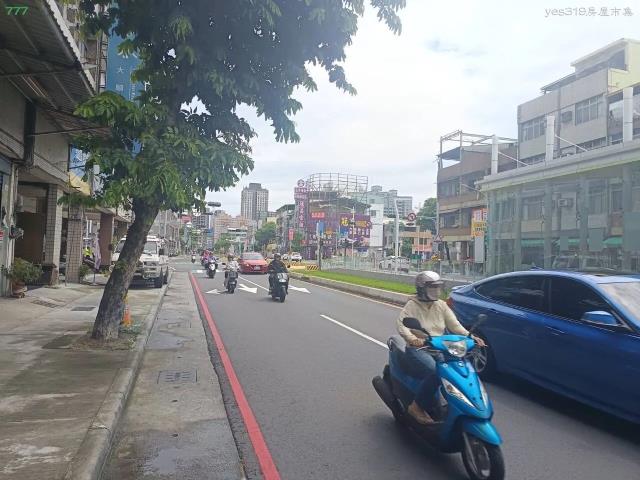 高雄苓雅透天-1