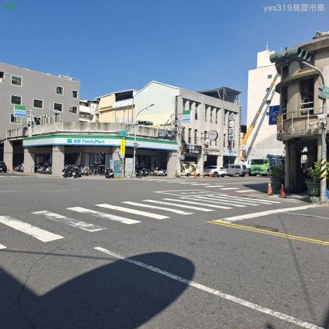 高雄鹽埕透天-1