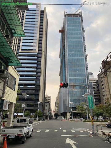 高雄新興區透天-14