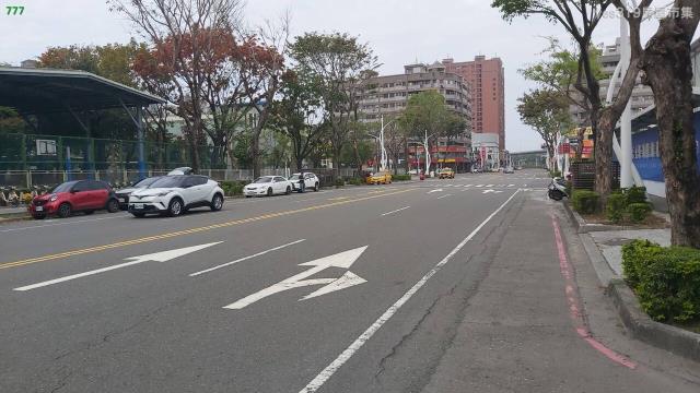 高雄左營透天-11