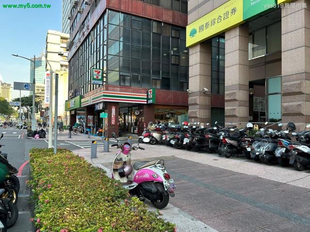 高雄新興區大樓-0