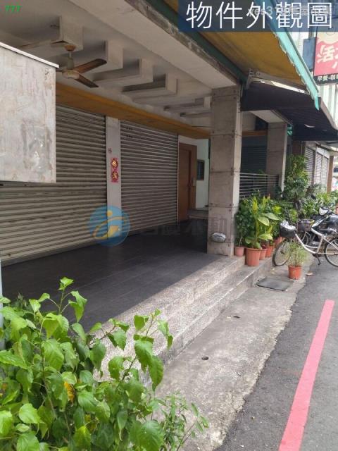 新興區透天-5